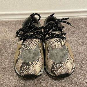 Steven Madden Sneakers